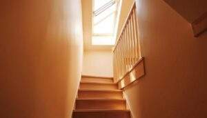 Schody na małe poddasze